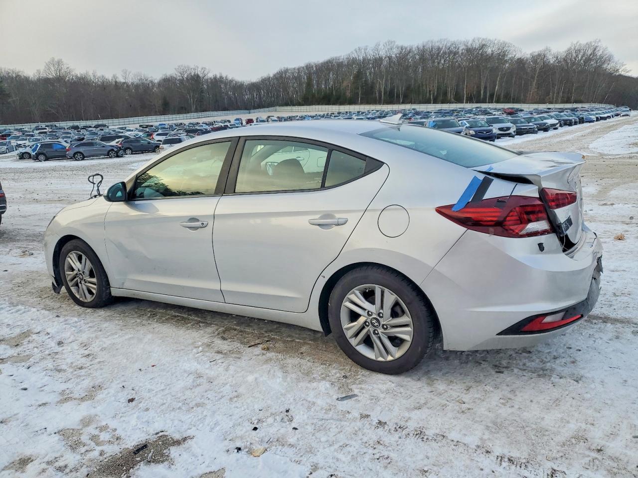 2019 HYUNDAI ELANTRA SEL photo 2