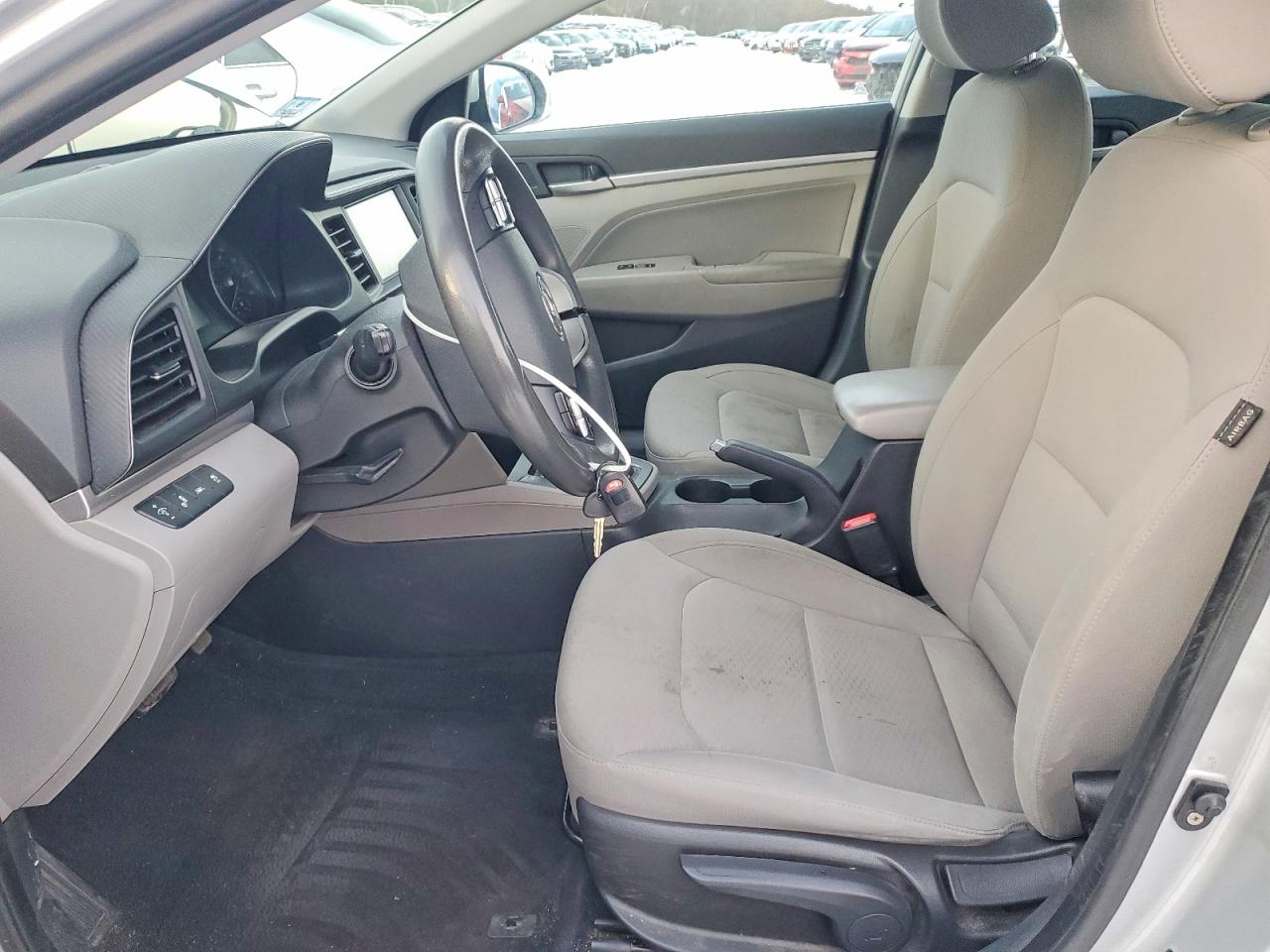 2019 HYUNDAI ELANTRA SEL photo 7