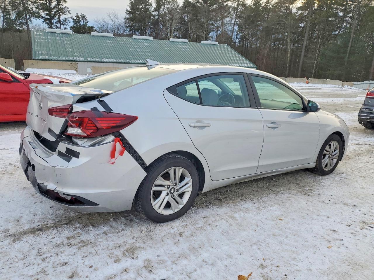 2019 HYUNDAI ELANTRA SEL photo 3