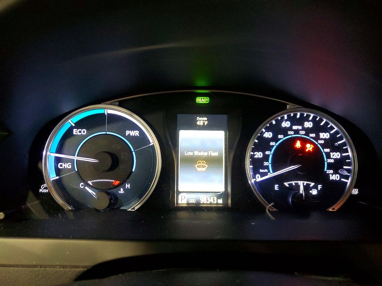 2017 TOYOTA CAMRY HYBRID photo 9