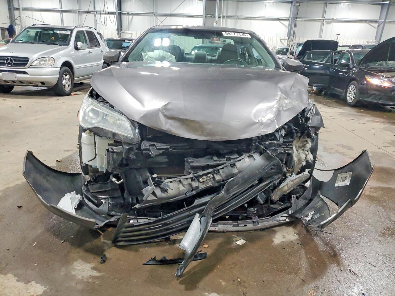 2017 TOYOTA CAMRY HYBRID photo 5