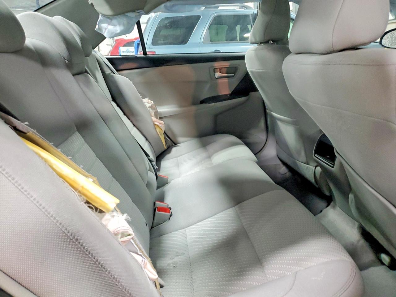 2017 TOYOTA CAMRY HYBRID photo 10