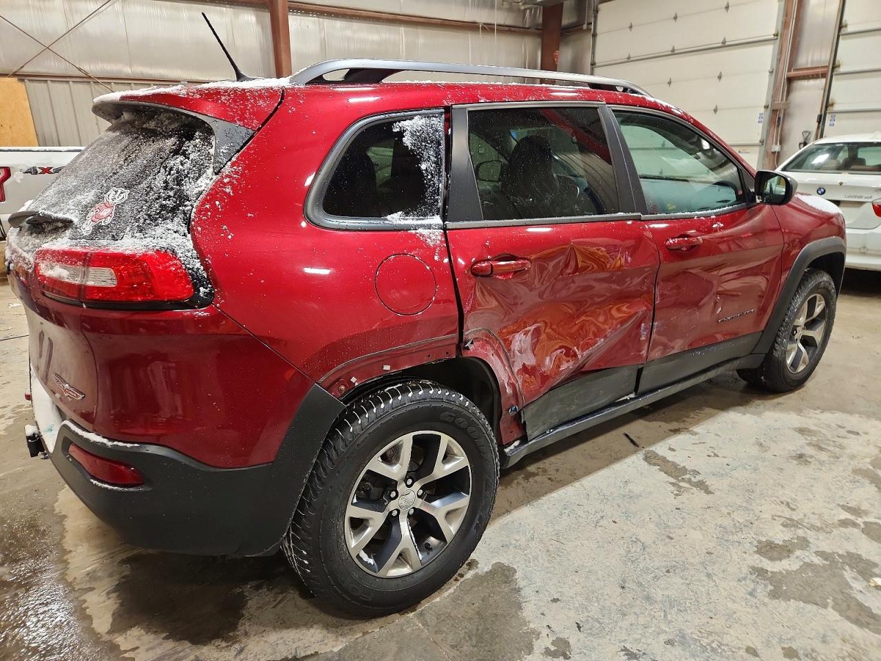 2014 JEEP CHEROKEE TRAILHAWK photo 3