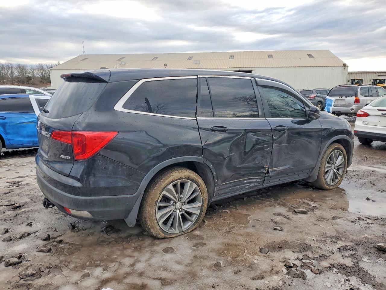 2016 HONDA PILOT EXLN photo 3