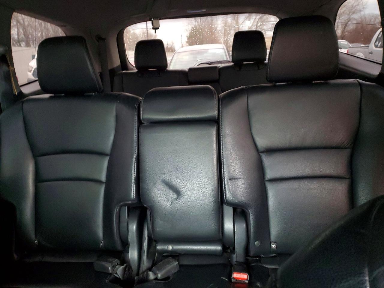 2016 HONDA PILOT EXLN photo 10