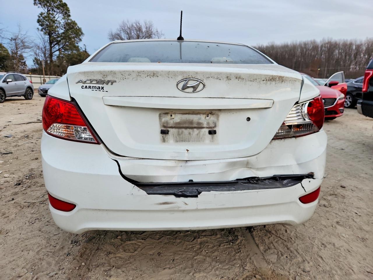 2012 HYUNDAI ACCENT GLS photo 6