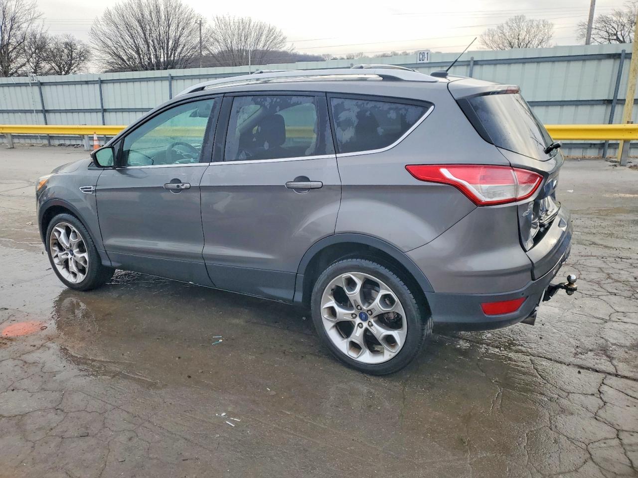 2013 FORD ESCAPE TITANIUM photo 2