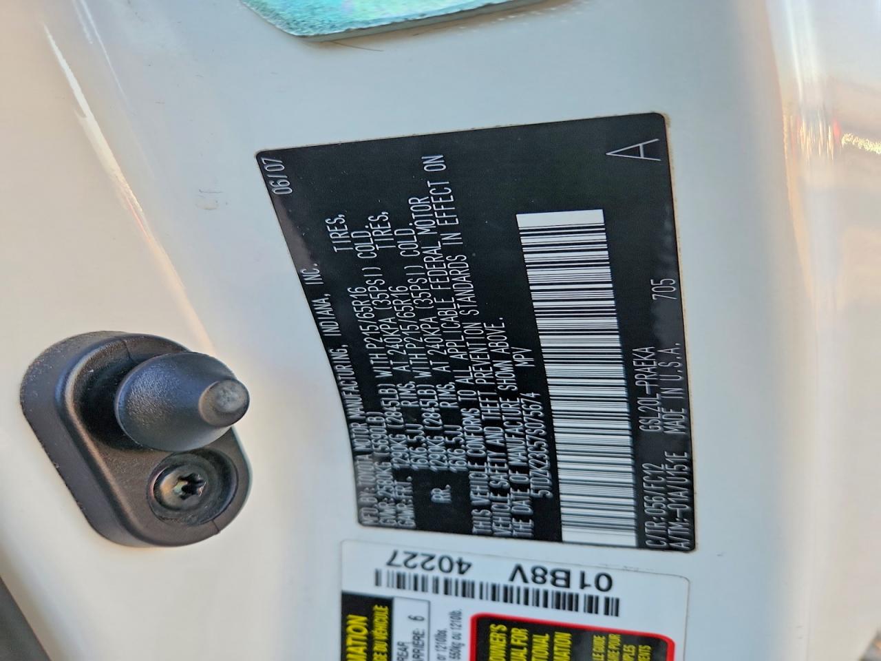 2007 TOYOTA SIENNA CE photo 13