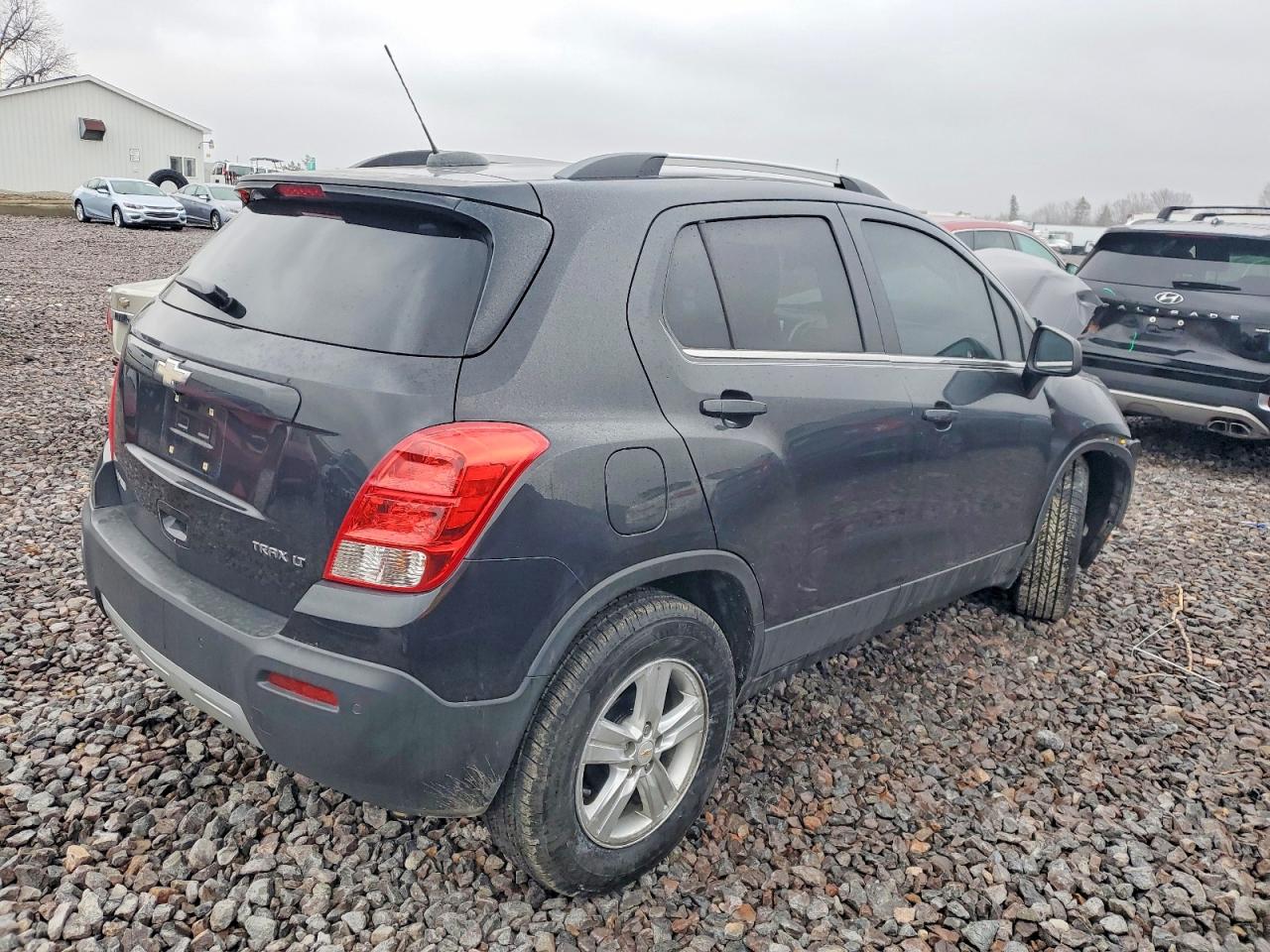 2015 CHEVROLET TRAX 1LT photo 3