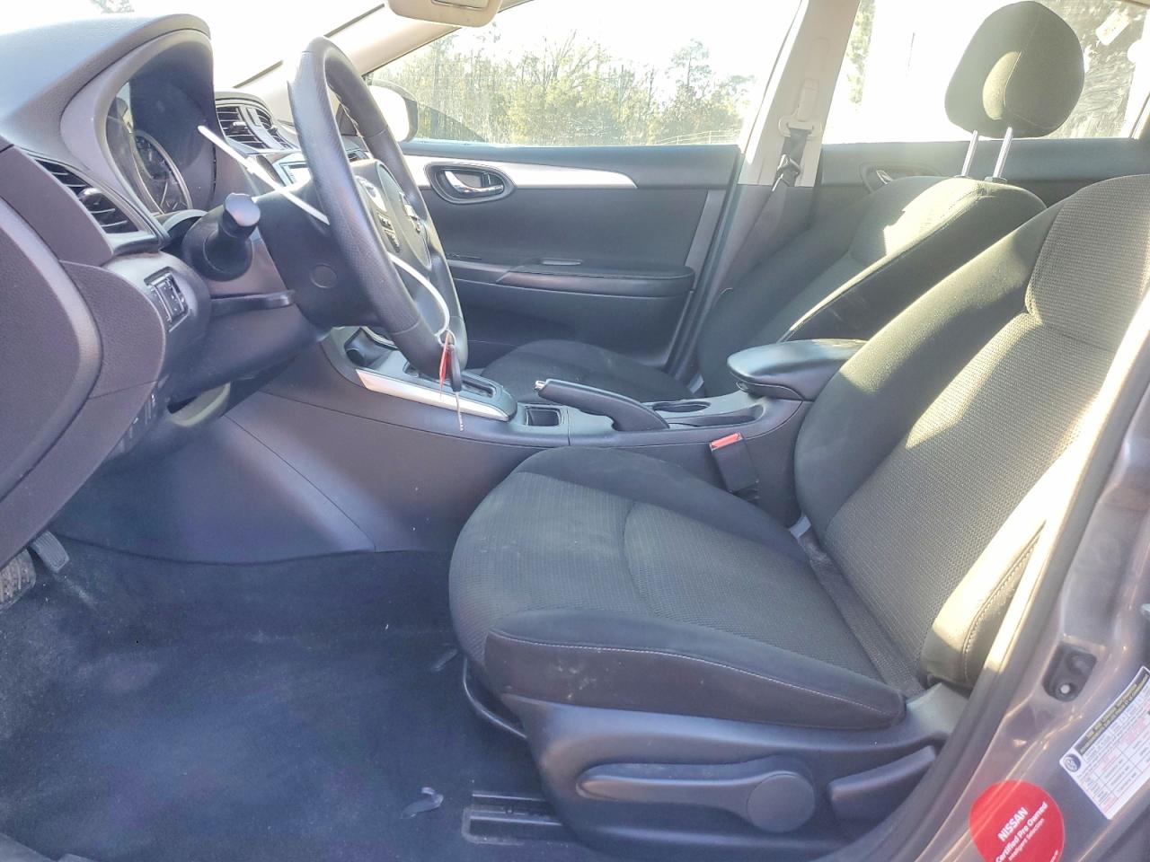 2019 NISSAN SENTRA S photo 7