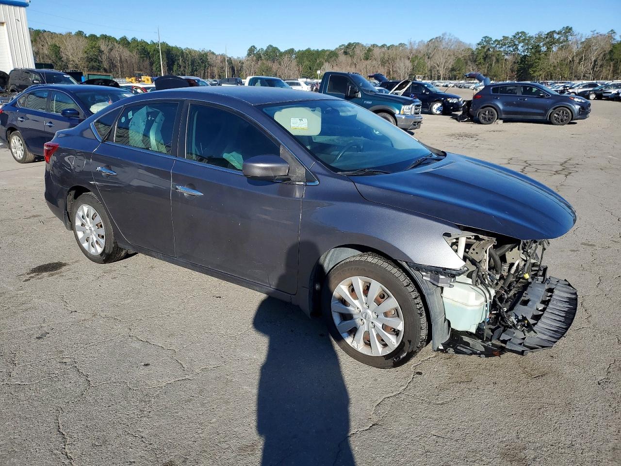 2019 NISSAN SENTRA S photo 4
