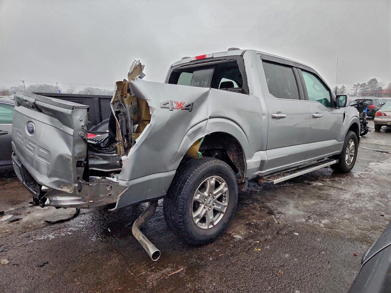2023 FORD F150 SUPERCREW photo 5