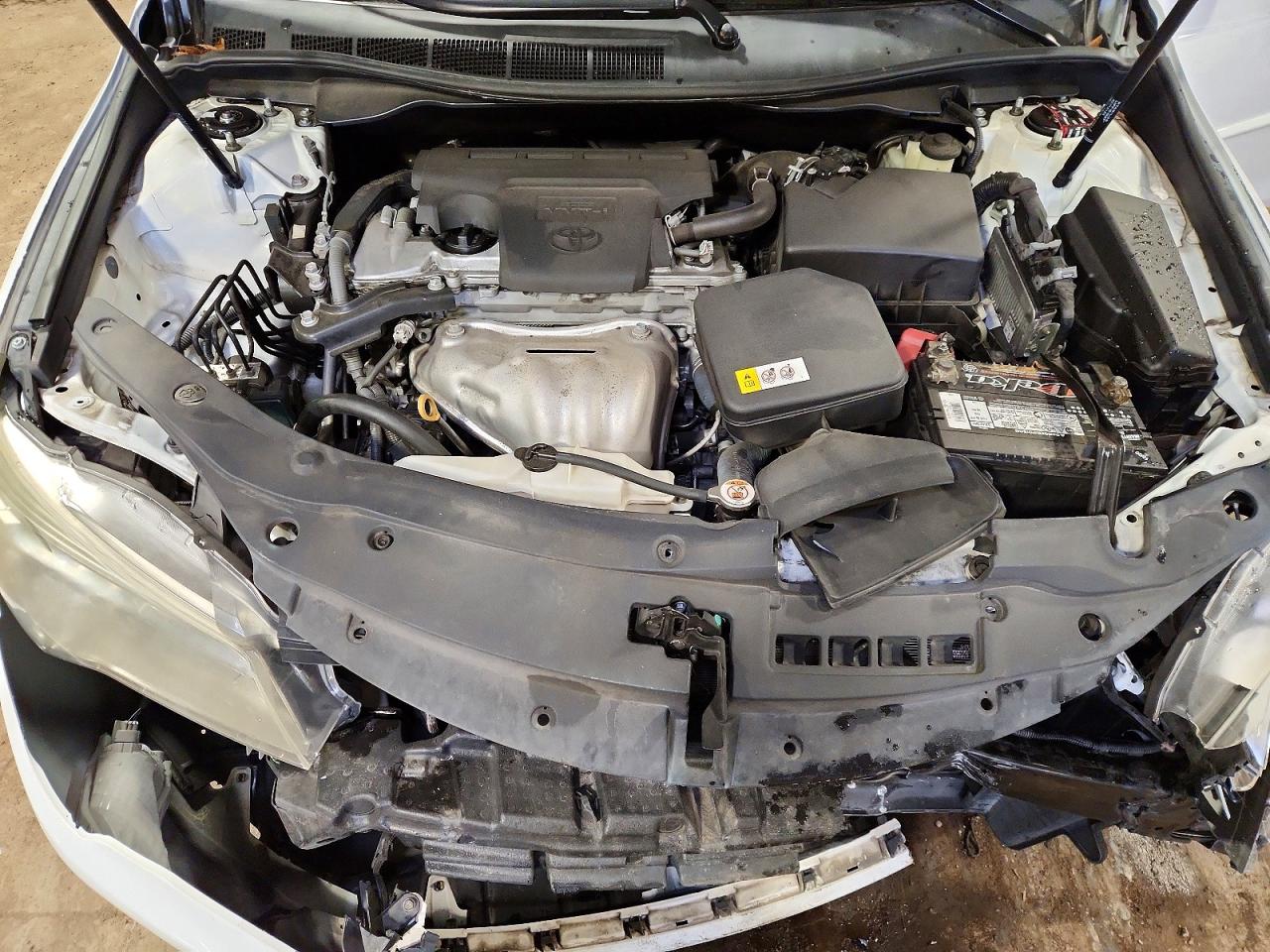 2017 TOYOTA CAMRY LE photo 11