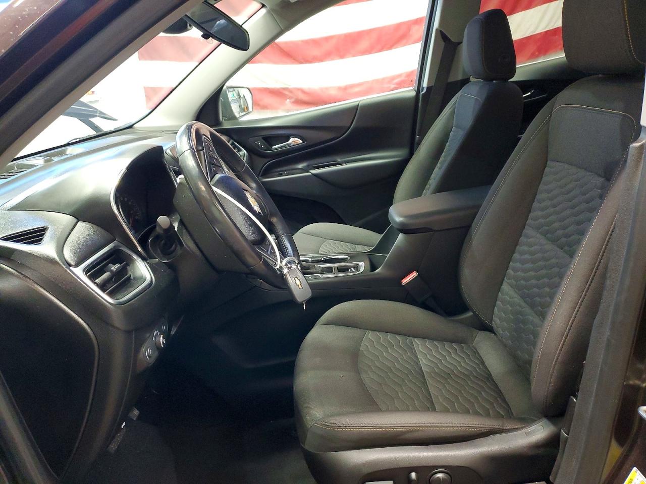 2020 CHEVROLET EQUINOX LT photo 7