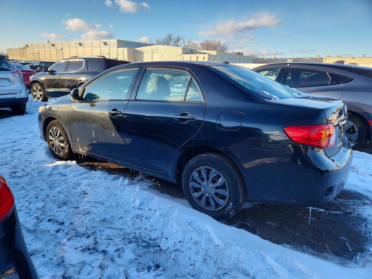 2010 TOYOTA COROLLA BASE photo 2