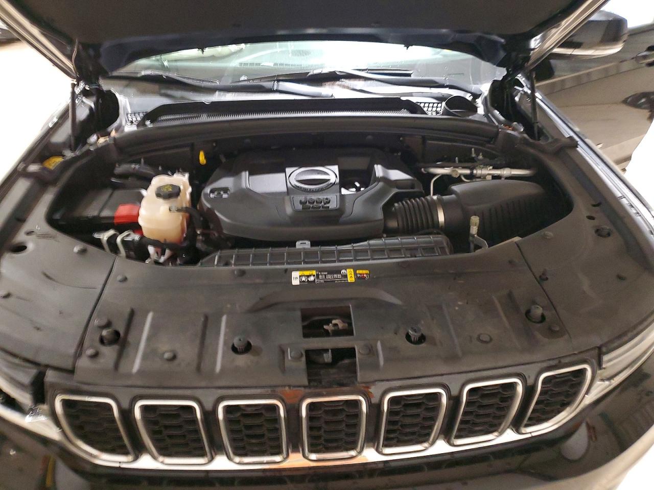 2023 JEEP GRAND CHEROKEE L LIMITED photo 12