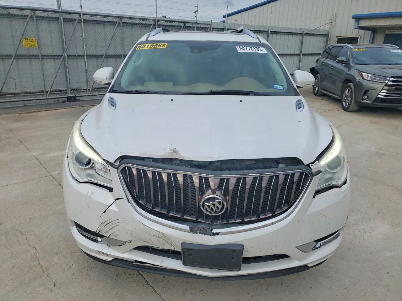 2016 BUICK ENCLAVE photo 5