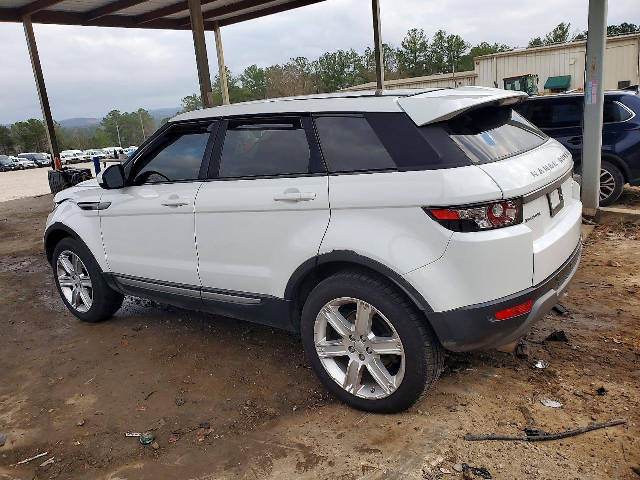 2015 LAND ROVER RANGE ROVER EVOQUE PURE PLUS photo 2