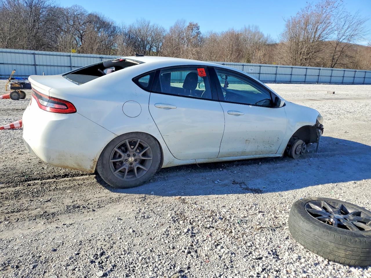 2015 DODGE DART SE photo 3