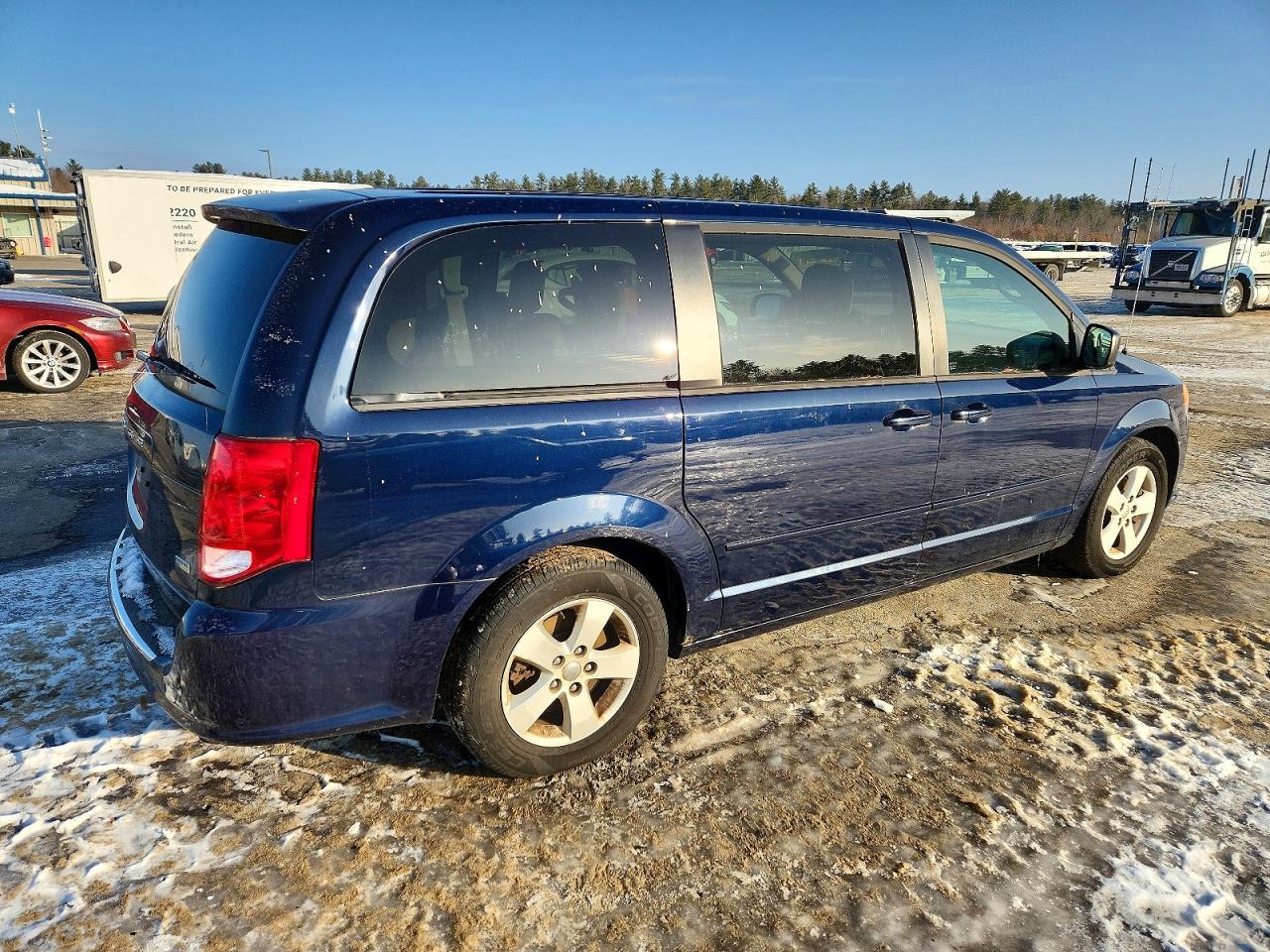2013 DODGE GRAND CARAVAN SE photo 5