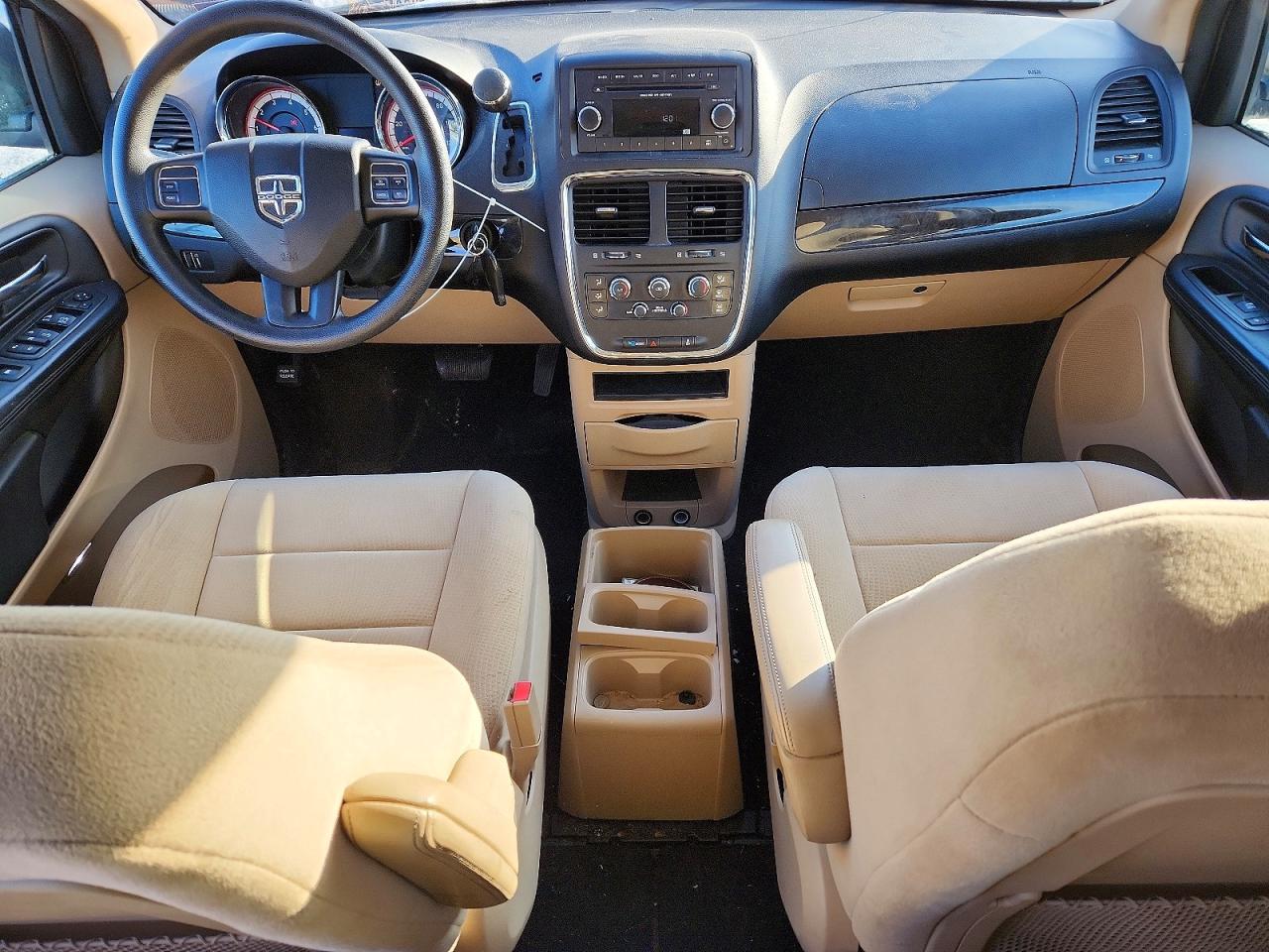 2013 DODGE GRAND CARAVAN SE photo 15
