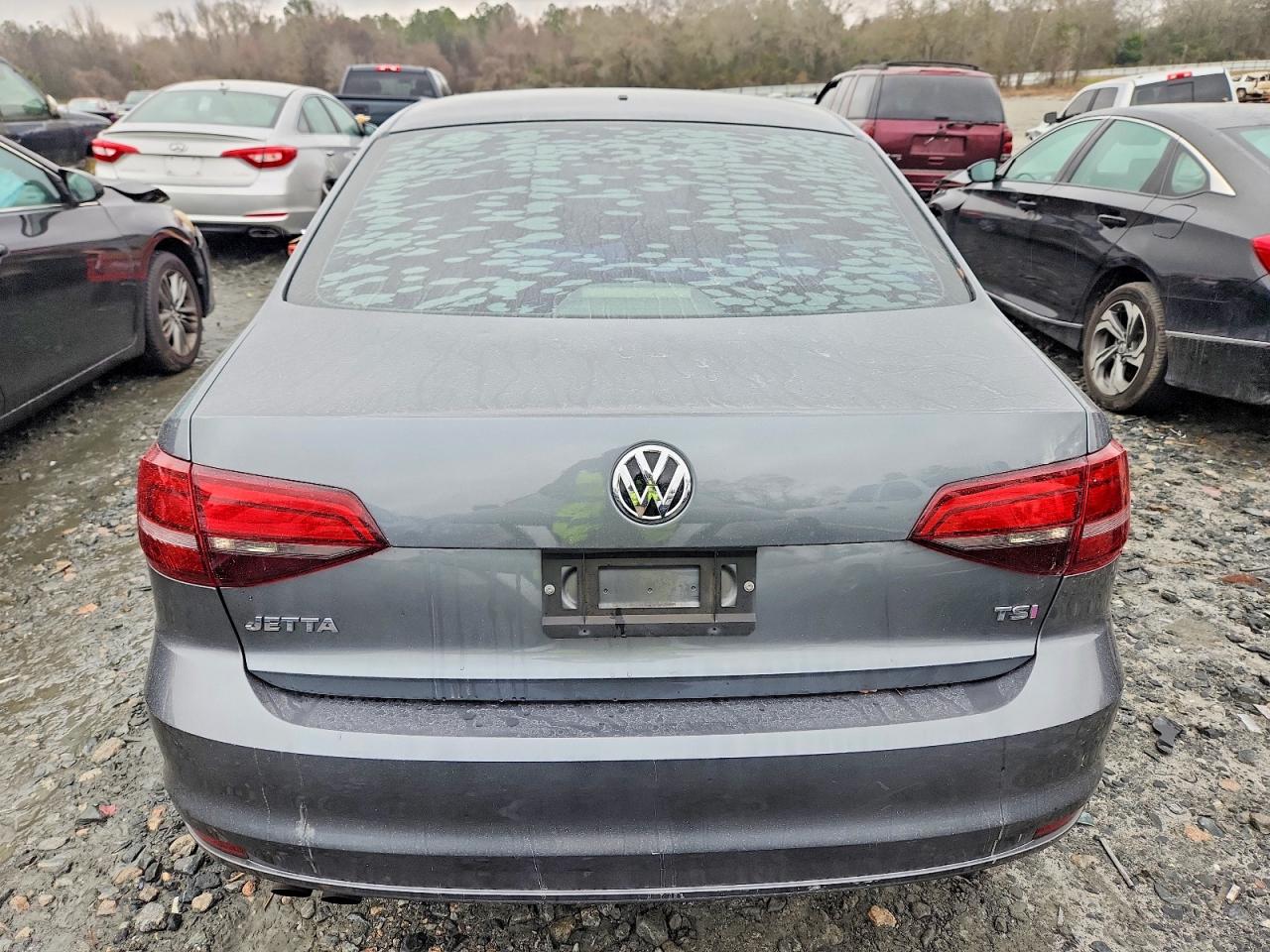 2017 VOLKSWAGEN JETTA S photo 6