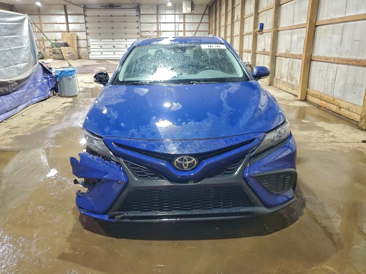 2024 TOYOTA CAMRY SE NIGHT SHADE photo 5