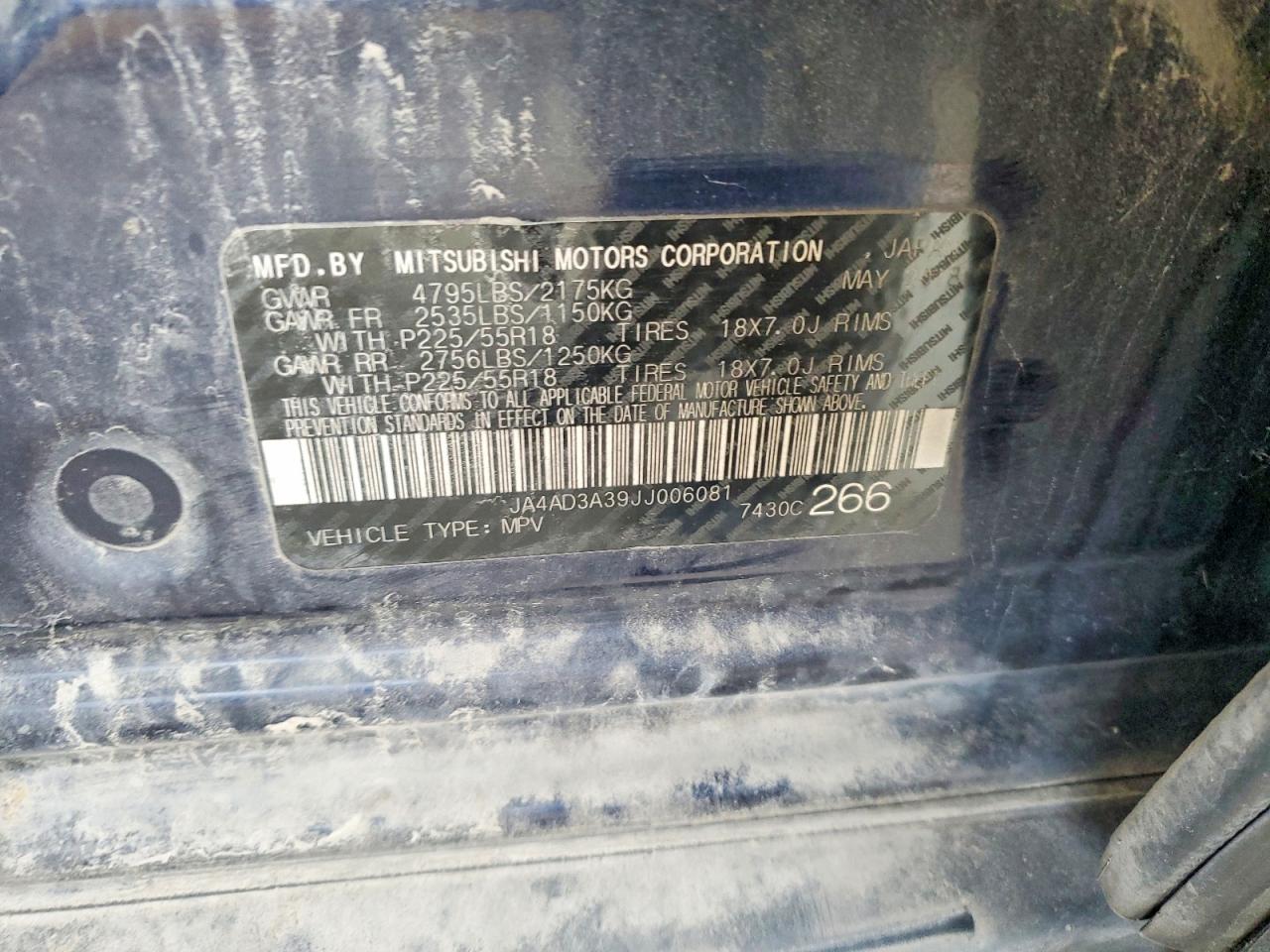 2018 MITSUBISHI OUTLANDER SE photo 13
