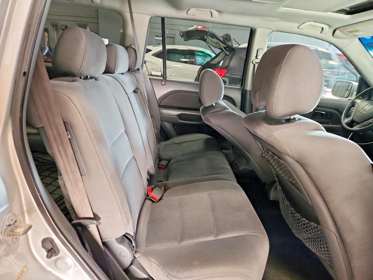 2008 HONDA PILOT SE photo 11
