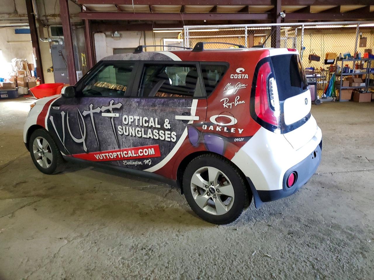 2018 KIA SOUL photo 2
