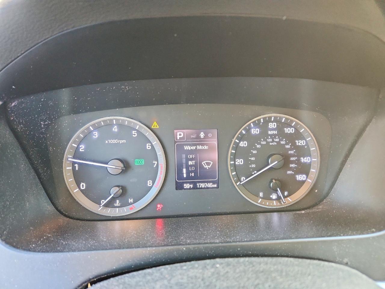 2015 HYUNDAI SONATA SE photo 9