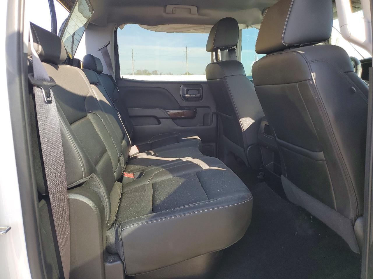 2017 GMC SIERRA K1500 SLT photo 11