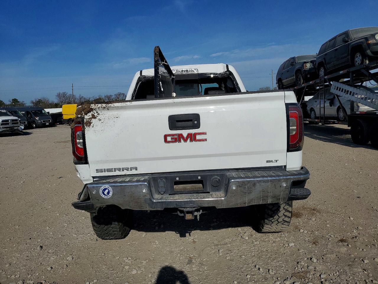 2017 GMC SIERRA K1500 SLT photo 6