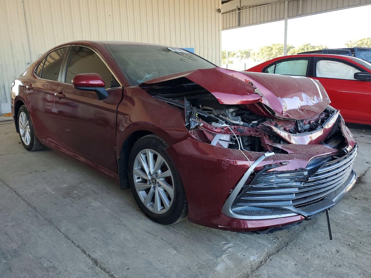 2022 TOYOTA CAMRY LE photo 4