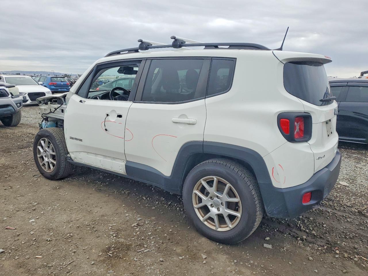 2020 JEEP RENEGADE LATITUDE photo 2