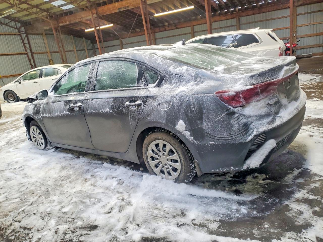 2024 KIA FORTE LX photo 2
