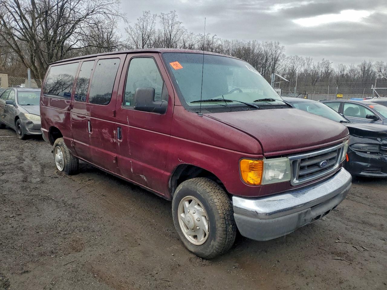 2007 FORD ECONOLINE E350 SUPER DUTY WAGON photo 4
