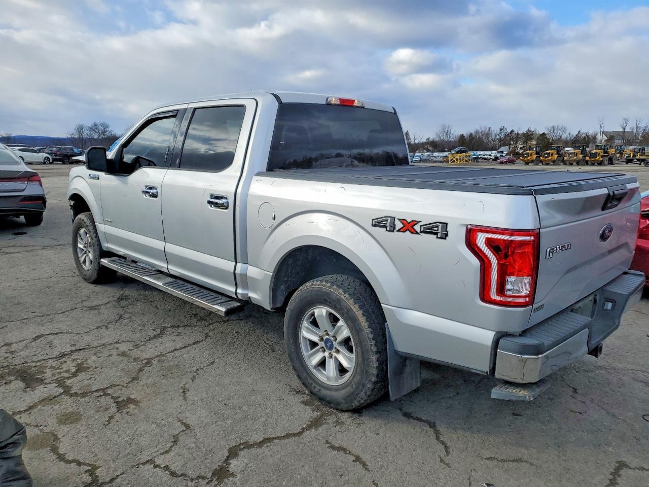 2015 FORD F150 SUPERCREW photo 2