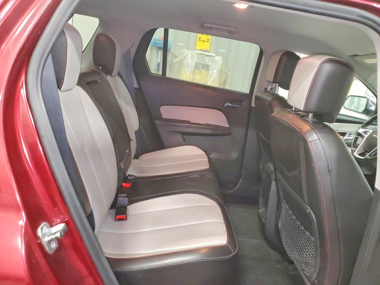 2017 GMC TERRAIN SLT photo 11