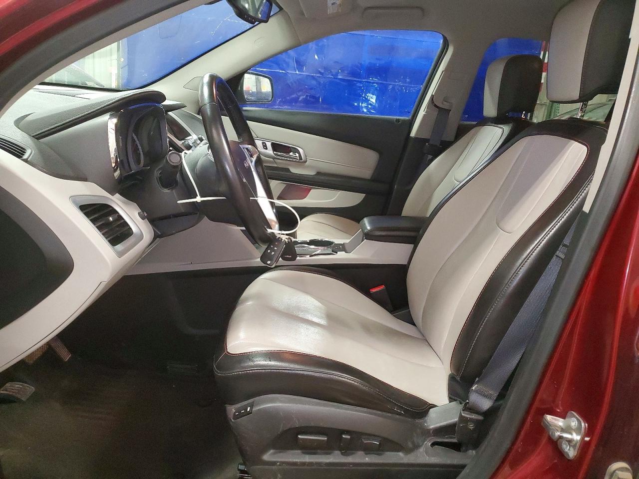 2017 GMC TERRAIN SLT photo 7