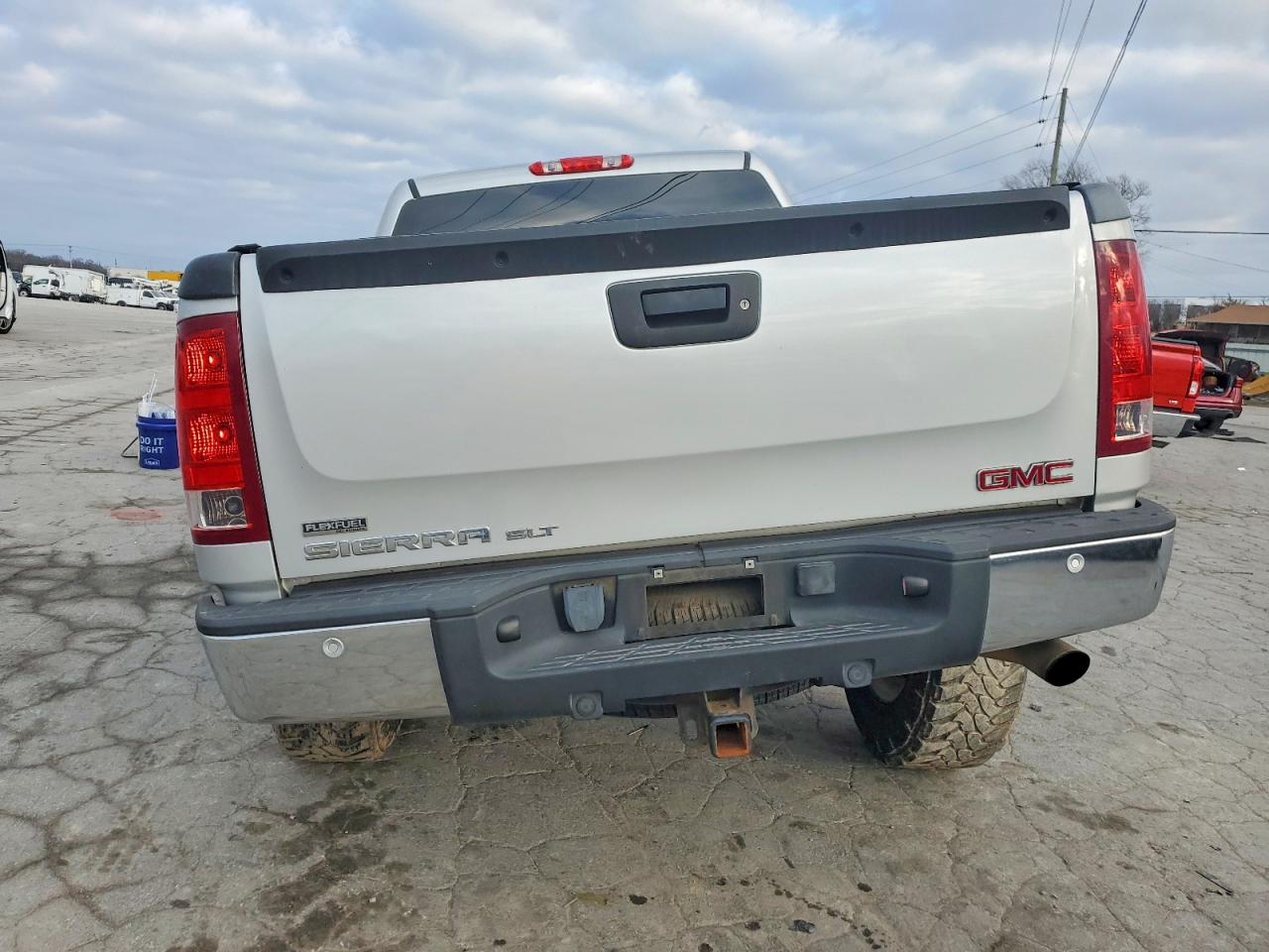 2010 GMC SIERRA K1500 SLT photo 6