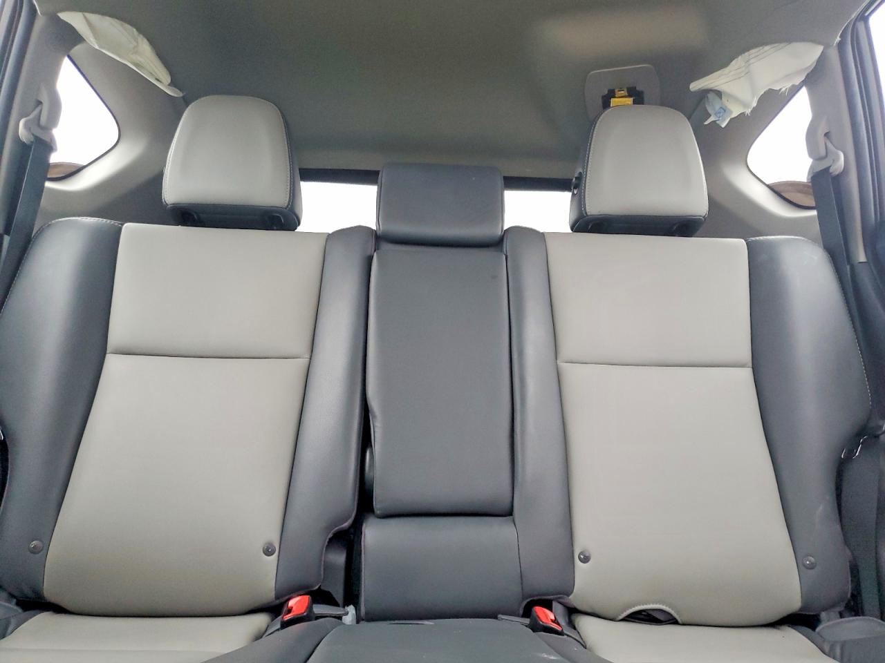 2015 TOYOTA RAV4 LIMITED photo 10