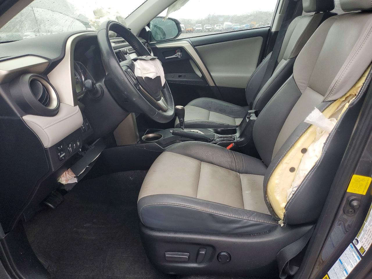2015 TOYOTA RAV4 LIMITED photo 7