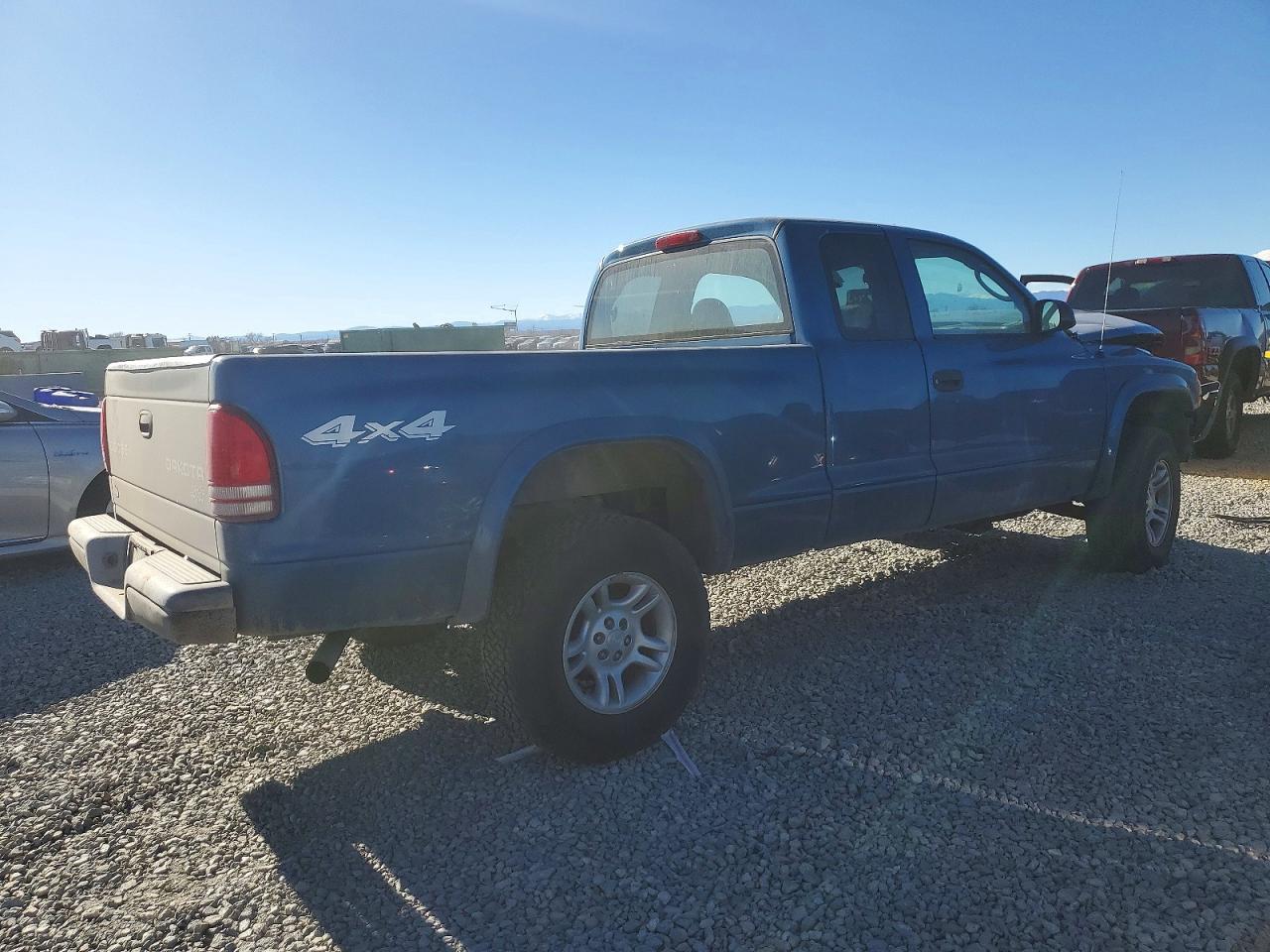 2004 DODGE DAKOTA SXT photo 3