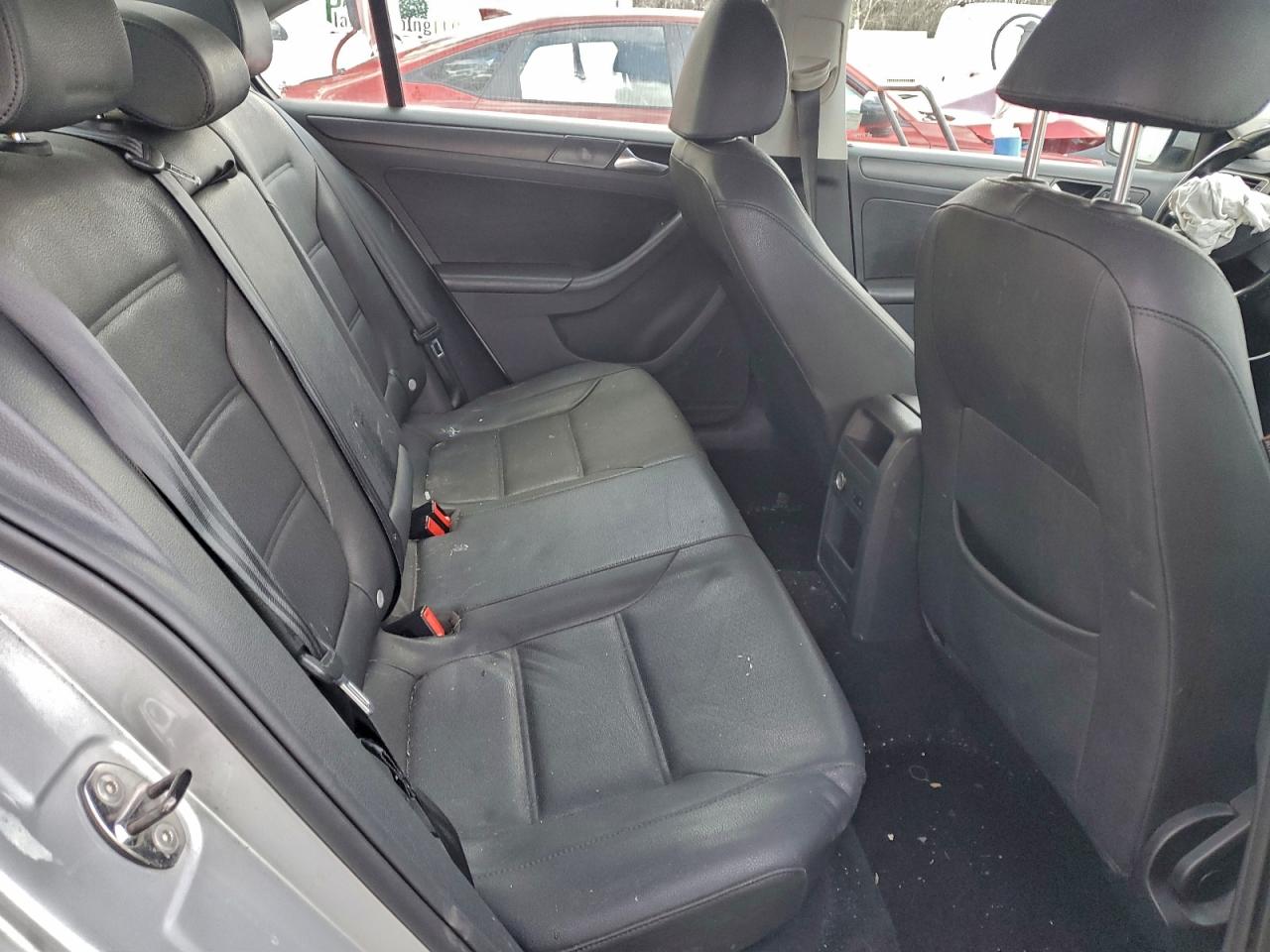 2011 VOLKSWAGEN JETTA SE photo 10
