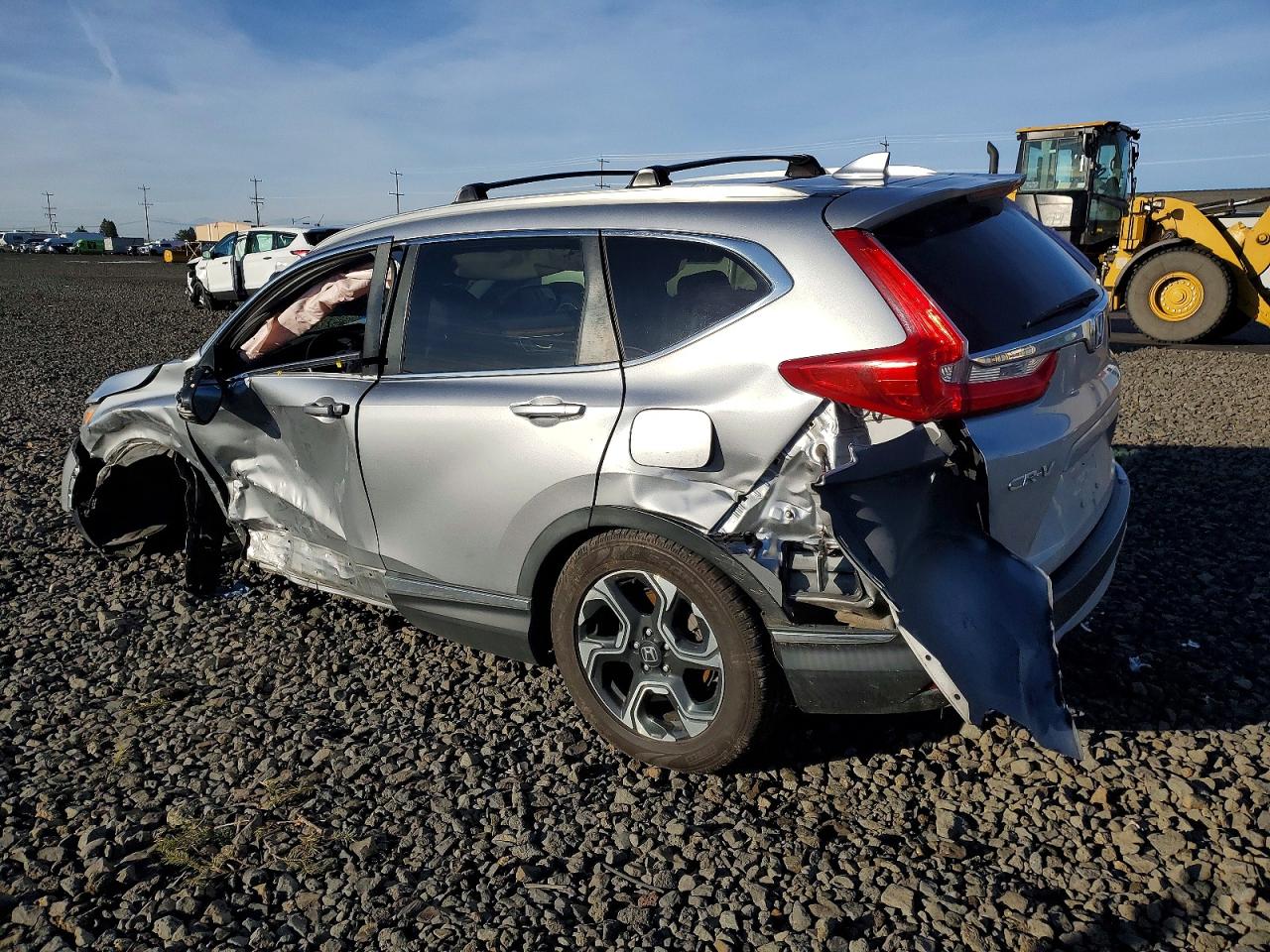 2018 HONDA CR-V TOURING photo 2