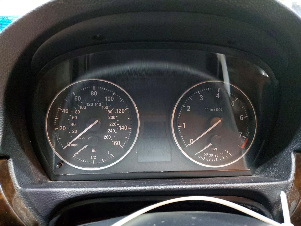 2011 BMW 328 XI photo 9