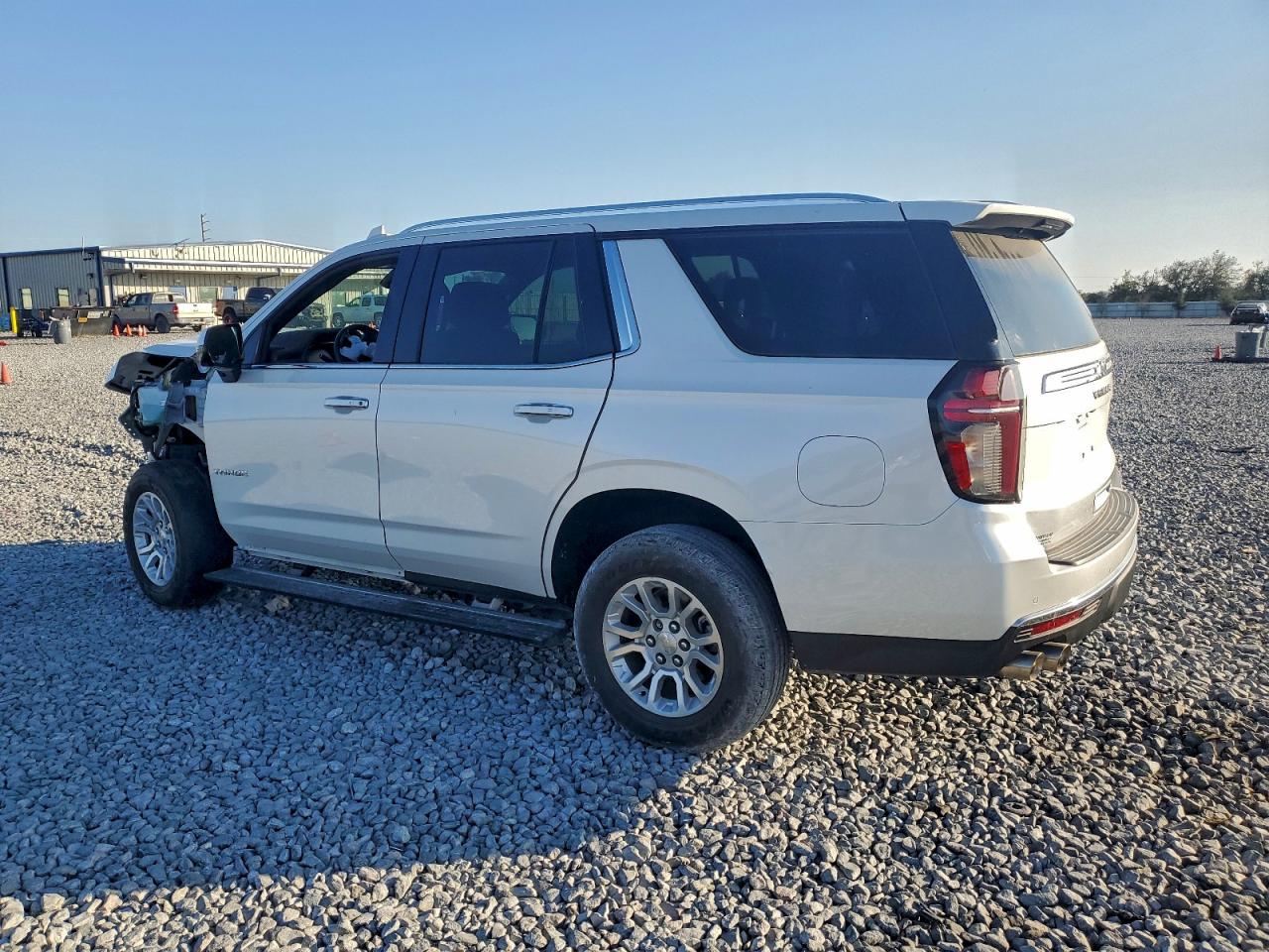 2023 CHEVROLET TAHOE K1500 HIGH COUNTRY photo 2