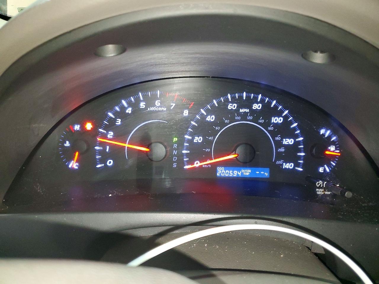 2010 TOYOTA CAMRY BASE photo 9