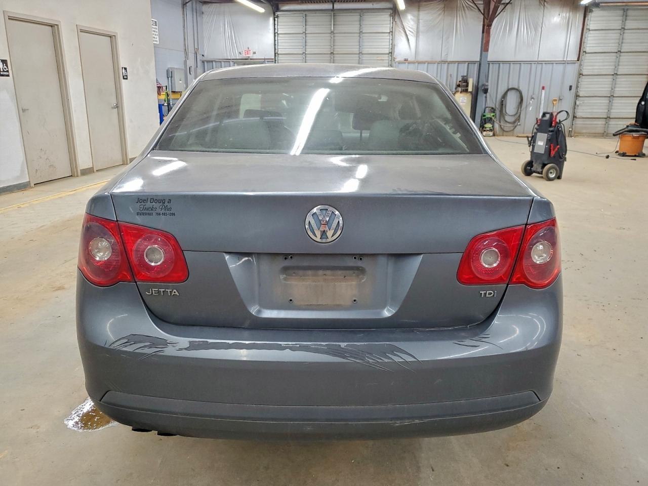 2006 VOLKSWAGEN JETTA TDI photo 6